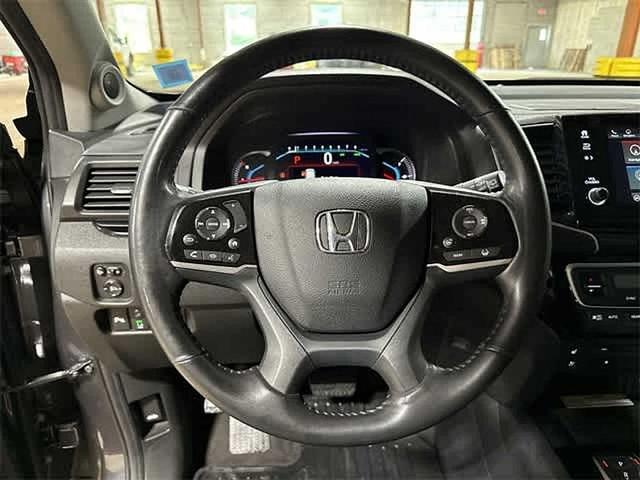 Photo of 2019 Modern Steel Metallic Honda Pilot