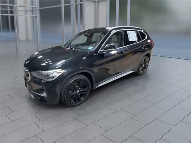 Photo of 2020 Black Sapphire Metallic BMW X1