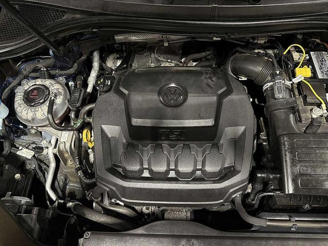 Photo of 2020 Silk Blue Metallic Volkswagen Tiguan
