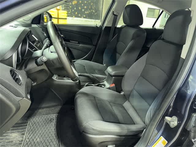Photo of 2014 Atlantis Blue Metallic Chevrolet Cruze