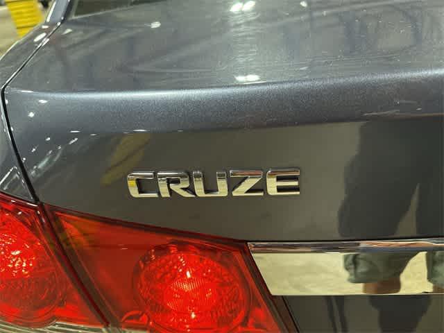 Photo of 2014 Atlantis Blue Metallic Chevrolet Cruze