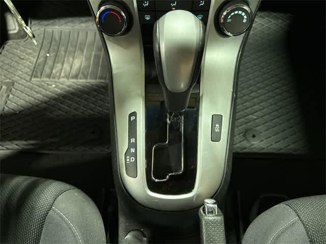 Photo of 2014 Atlantis Blue Metallic Chevrolet Cruze