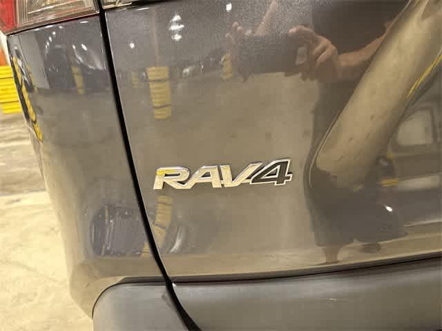 Photo of 2022 Magnetic Gray Metallic Toyota RAV4 Hybrid