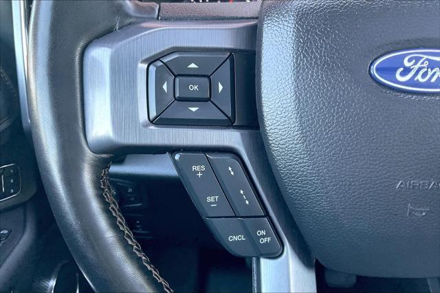 Photo of 2019 White Platinum Ford Expedition