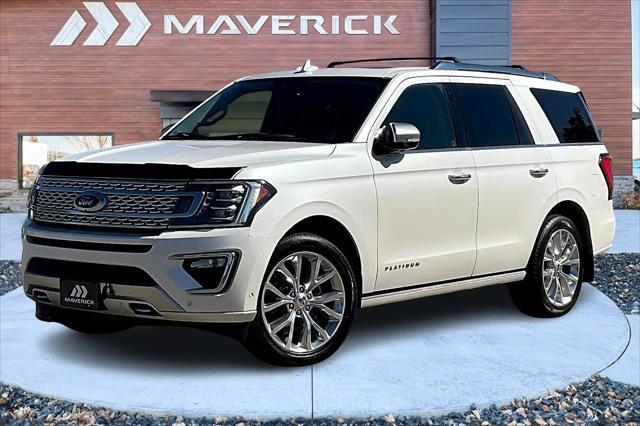 Photo of 2019 White Platinum Ford Expedition