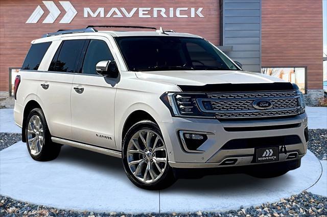Photo of 2019 White Platinum Ford Expedition