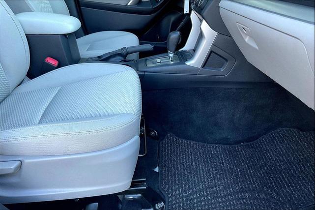 Photo of 2015 Satin White Pearl Subaru Forester
