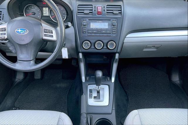 Photo of 2015 Satin White Pearl Subaru Forester