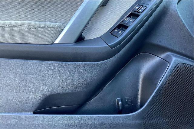 Photo of 2015 Satin White Pearl Subaru Forester