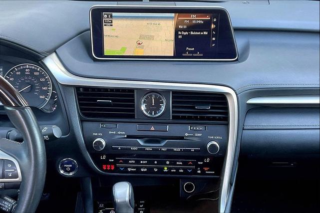 Photo of 2018 Silver Lexus RX 450h