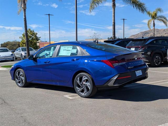 Photo of 2025 Intense Blue Hyundai ELANTRA