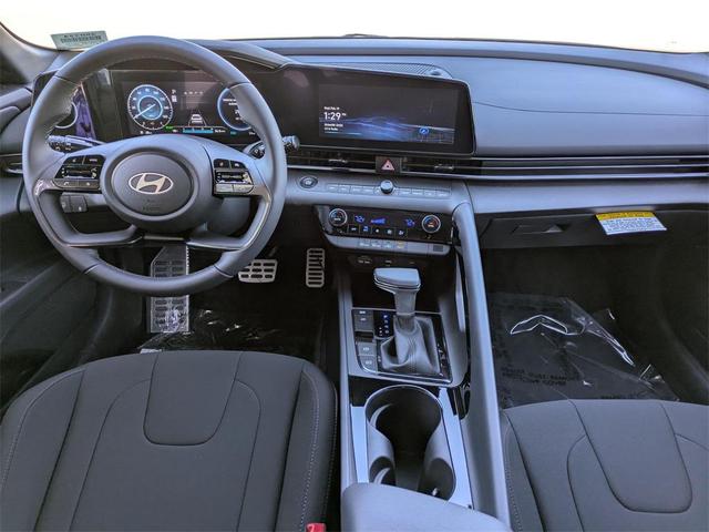 Photo of 2025 Intense Blue Hyundai ELANTRA
