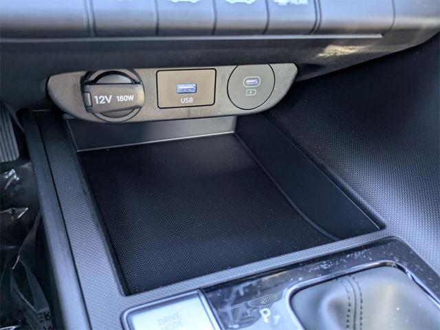 Photo of 2025 Amazon Gray Hyundai ELANTRA
