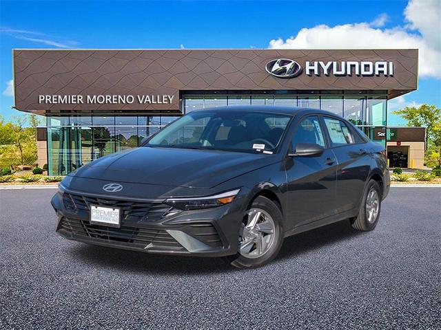 Photo of 2025 Amazon Gray Hyundai ELANTRA