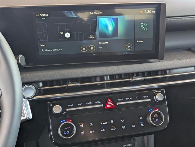 Photo of 2025 Serenity White Pearl Hyundai TUCSON