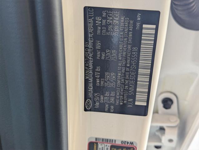 Photo of 2025 Serenity White Pearl Hyundai TUCSON