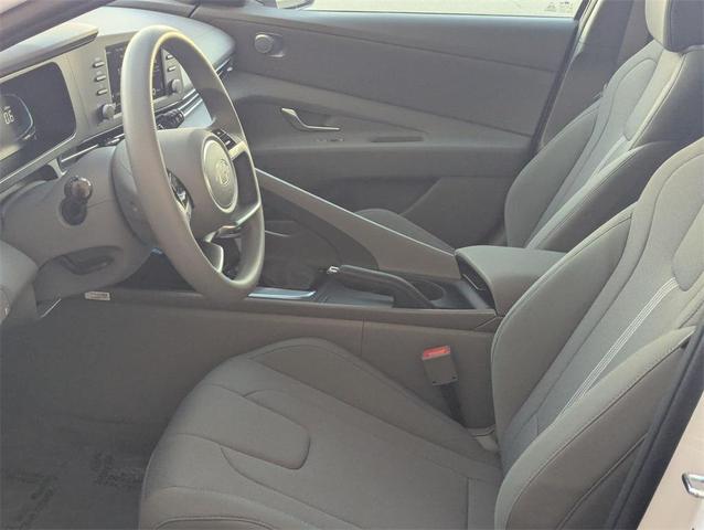 Photo of 2025 Serenity White Hyundai ELANTRA
