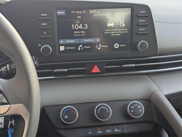 Photo of 2025 Serenity White Hyundai ELANTRA