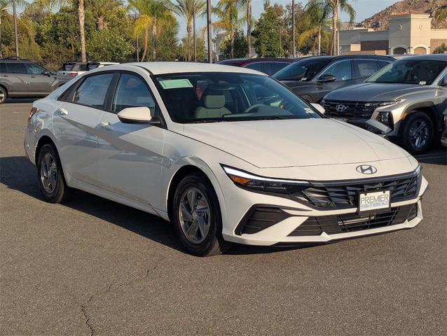 Photo of 2025 Serenity White Hyundai ELANTRA