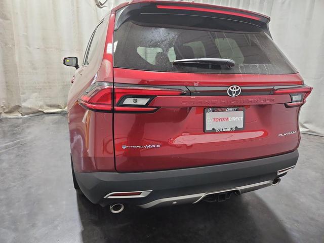 Photo of 2026 Ruby Flare Pearl Toyota Grand Highlander Hybrid