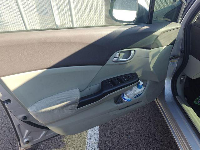Photo of 2012 Alabaster Silver Metallic Honda Civic