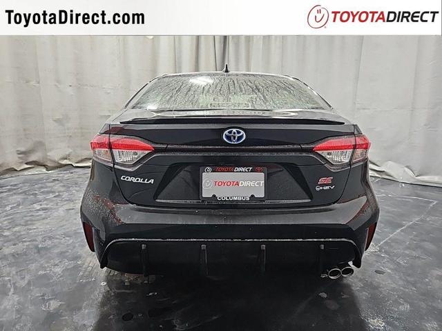 Photo of 2025 Midnight Black Metallic Toyota Corolla Hybrid