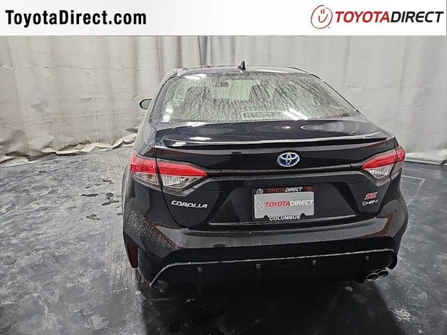 Photo of 2025 Midnight Black Metallic Toyota Corolla Hybrid