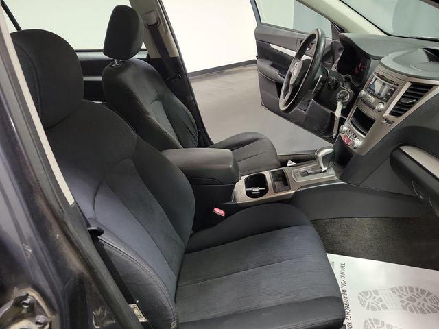Photo of 2014 Carbide Gray Metallic Subaru Outback