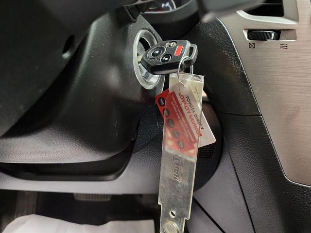 Photo of 2014 Carbide Gray Metallic Subaru Outback