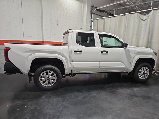 Photo of 2024 Ice Cap Toyota Tacoma