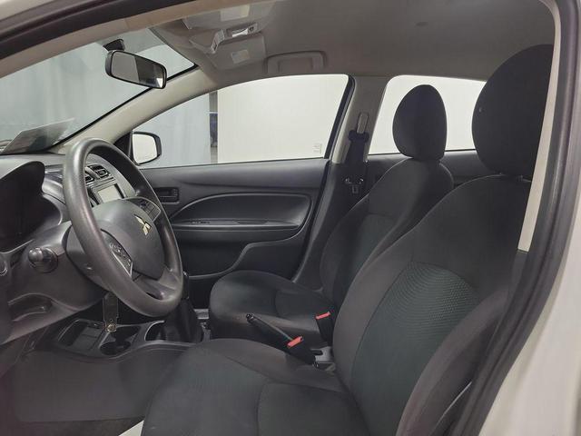 Photo of 2019 Pearl White Mitsubishi Mirage G4