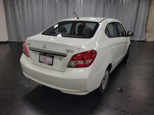 Photo of 2019 Pearl White Mitsubishi Mirage G4