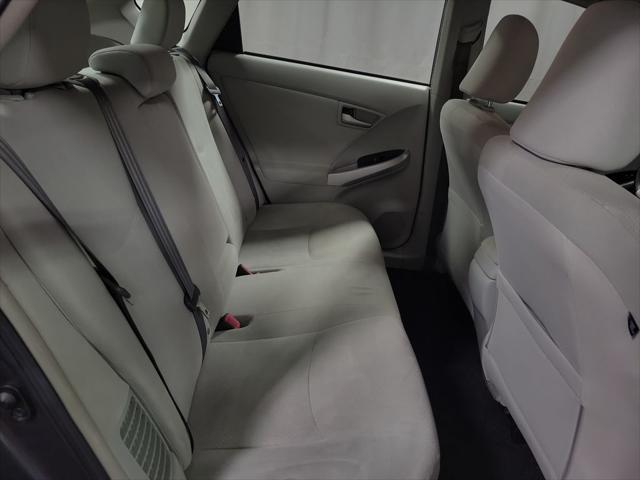Photo of 2012 Winter Gray Metallic Toyota Prius