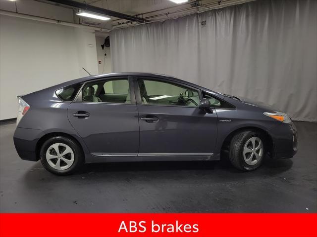 Photo of 2012 Winter Gray Metallic Toyota Prius
