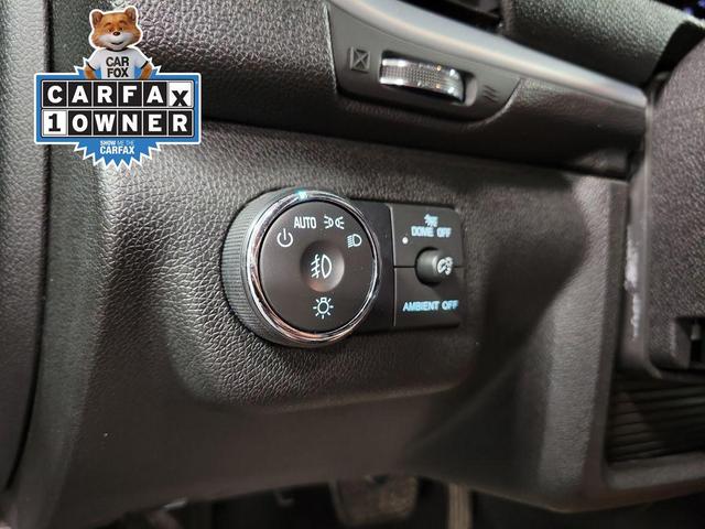 Photo of 2016 Tungsten Metallic Chevrolet Traverse