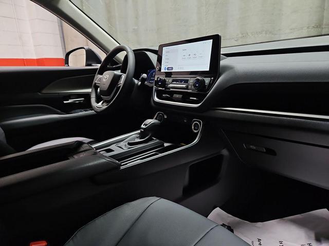 Photo of 2025 Storm Cloud Toyota Grand Highlander