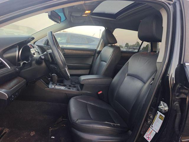 Photo of 2017 Crystal Black Silica Subaru Outback