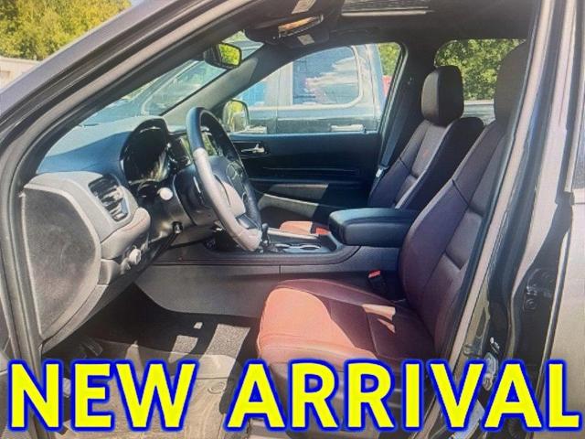 Photo of 2025 Vapor Gray Dodge Durango