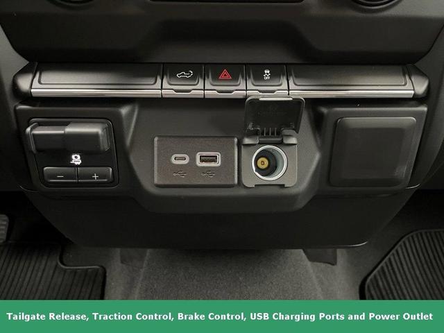 Photo of 2022 Black Chevrolet Silverado 2500