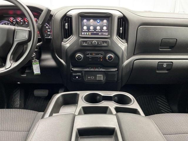 Photo of 2022 Black Chevrolet Silverado 2500