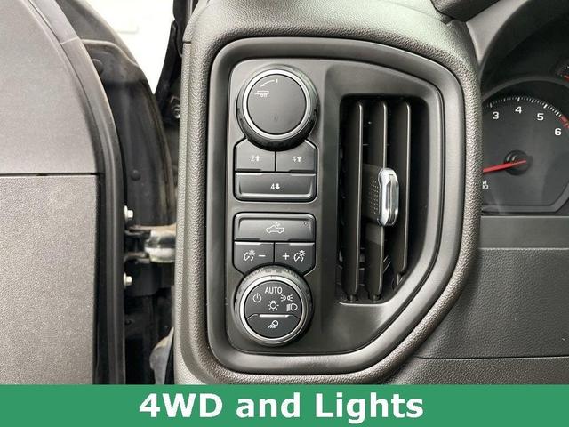 Photo of 2022 Black Chevrolet Silverado 2500