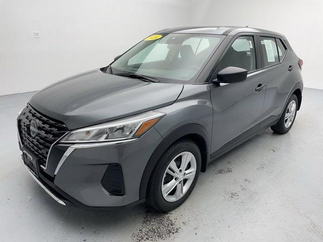 Photo of 2024 Gun Metallic Nissan Kicks