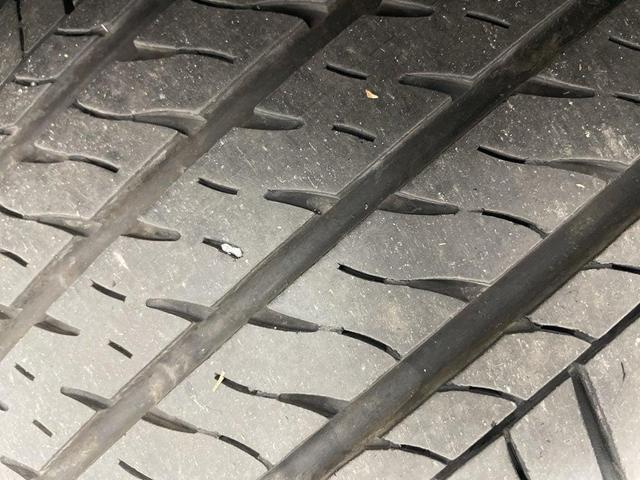 Photo of 2024 Gun Metallic Nissan Kicks