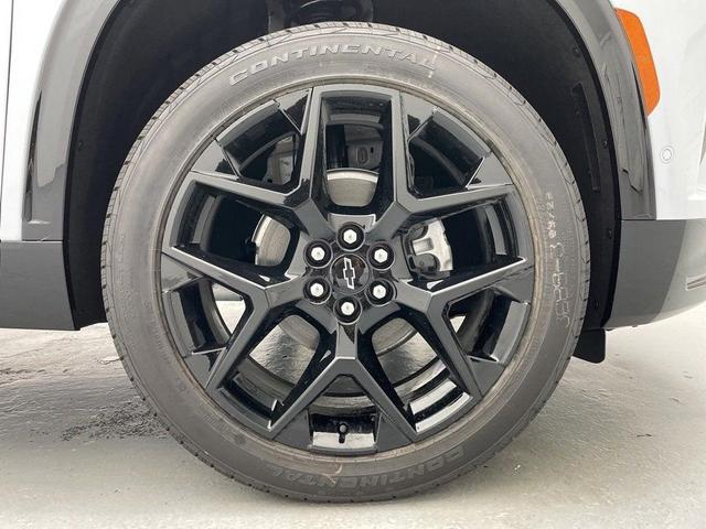 Photo of 2026 Polar White Chevrolet Traverse