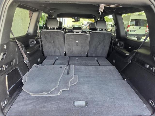Photo of 2023 Bright White Clearcoat Jeep Wagoneer