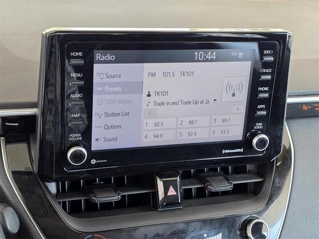 Photo of 2022 Classic Silver Metallic Toyota Corolla
