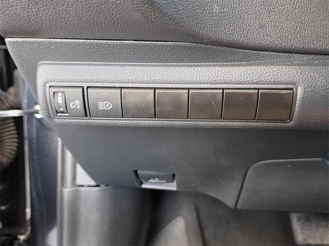 Photo of 2022 Classic Silver Metallic Toyota Corolla