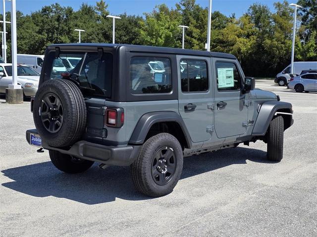 Photo of 2025 Anvil Clearcoat Jeep Wrangler