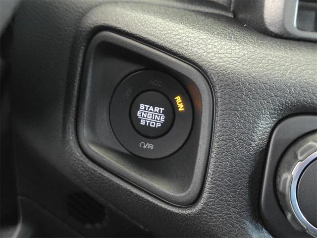 Photo of 2025 Anvil Clearcoat Jeep Wrangler