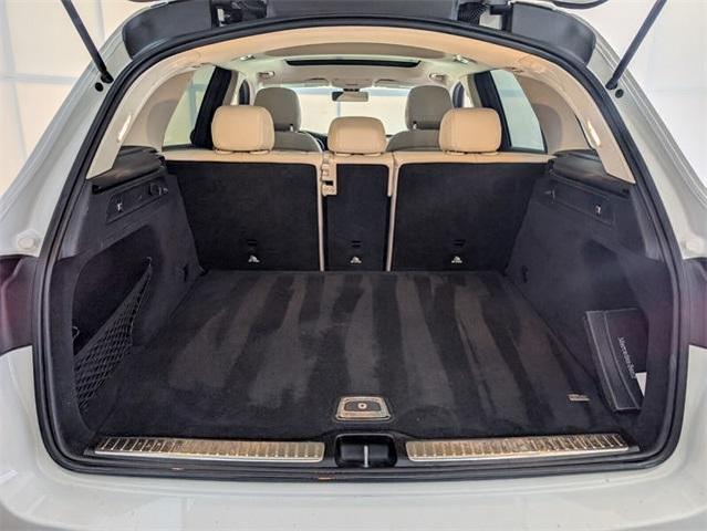 Photo of 2021 UNK Mercedes-Benz GLC 300